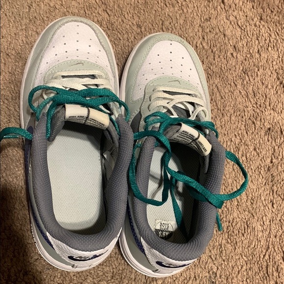 Nike Kids Sneakers - White, Gray, Green, Blue - Picture 6 of 6